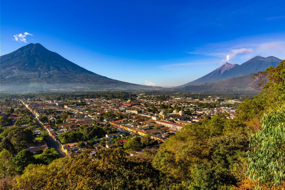 Pourquoi Antigua est une ville incontournable du Guatemala ?